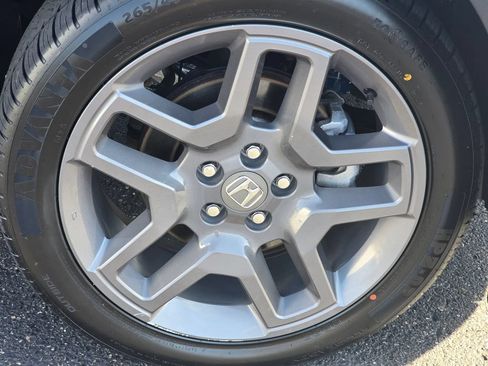 Used 2023 Honda Passport EX-L image 10