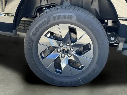 New 2025 Ford F150 Lightning Lariat image 58
