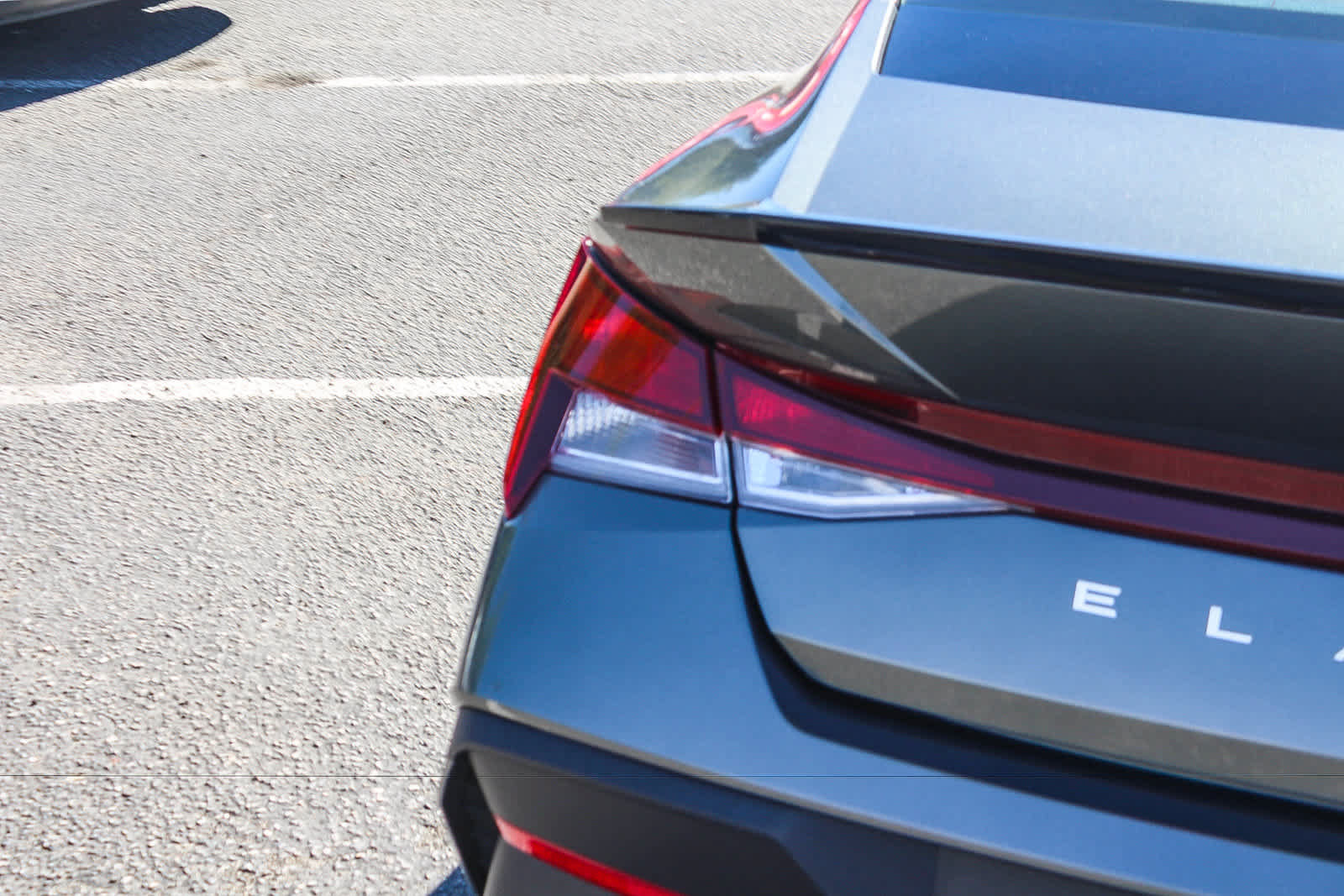 Certified 2025 Hyundai Elantra Sport w/ Cargo Package FWD image 8
