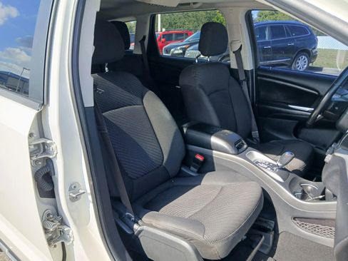 Used 2017 Dodge Journey Crossroad image 19