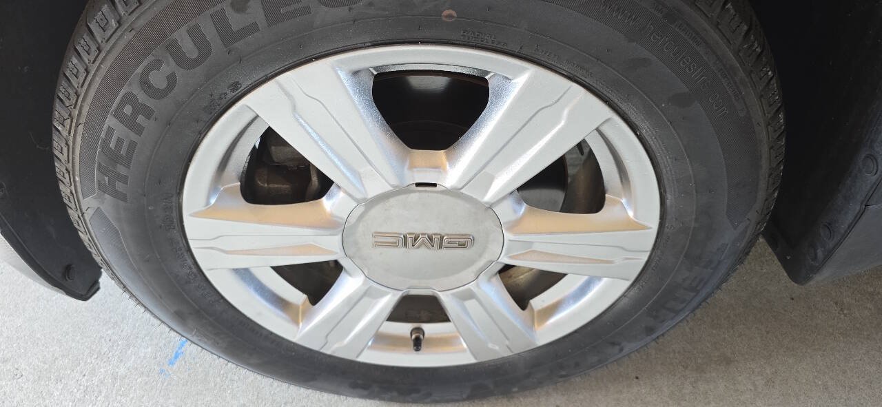 Used 2015 GMC Terrain SLE FWD image 23