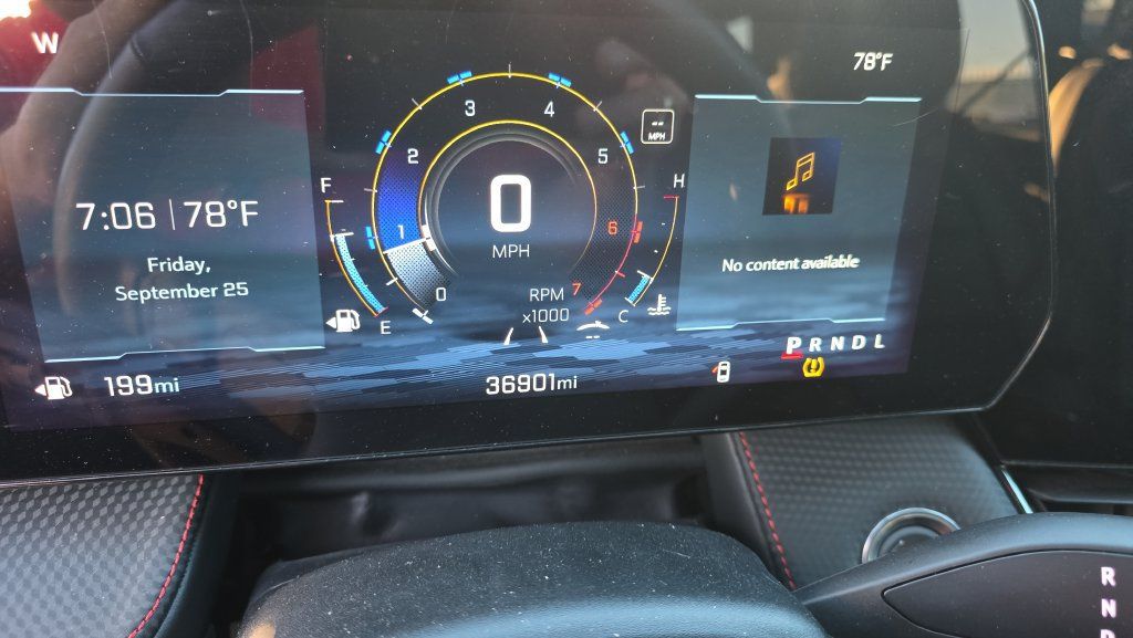 Used 2025 Chevrolet Equinox RS w/ Safety and Technology Package FWD image 22