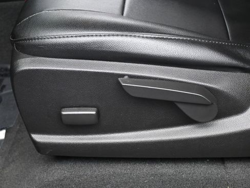 Used 2021 GMC Canyon Elevation Standard w/ Convenience Package image 12