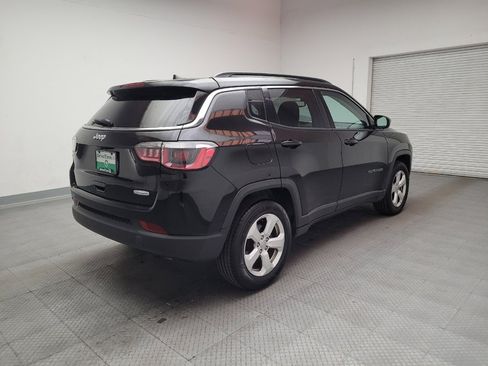 Used 2018 Jeep Compass Latitude w/ Popular Equipment Group image 9