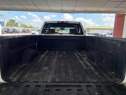 Used 2018 Chevrolet Silverado 2500 W/T w/ Snow Plow Prep Package image 22
