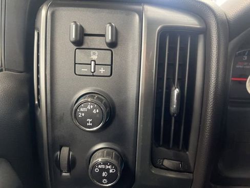 Used 2015 Chevrolet Silverado 1500 LT w/ All Star Edition image 37