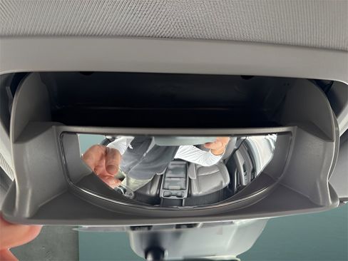 Used 2020 Honda Odyssey Elite image 36