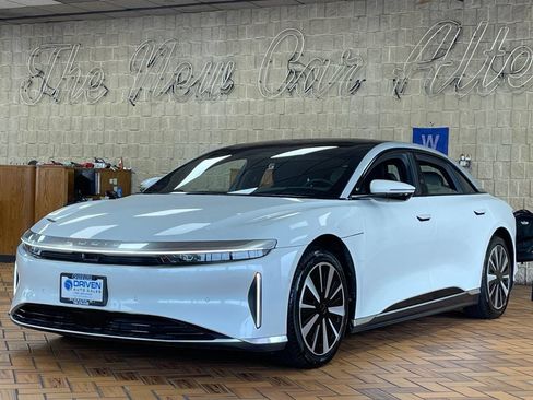 Used 2023 Lucid Air Touring AWD/4WD image 4