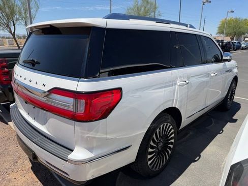 Used 2018 Lincoln Navigator Black Label w/ Cargo Package AWD/4WD image 4