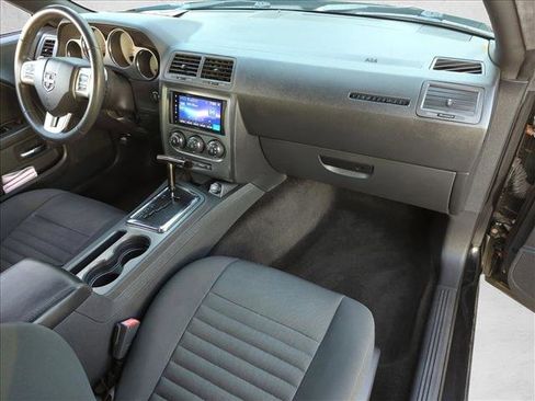 Used 2013 Dodge Challenger R/T RWD image 20
