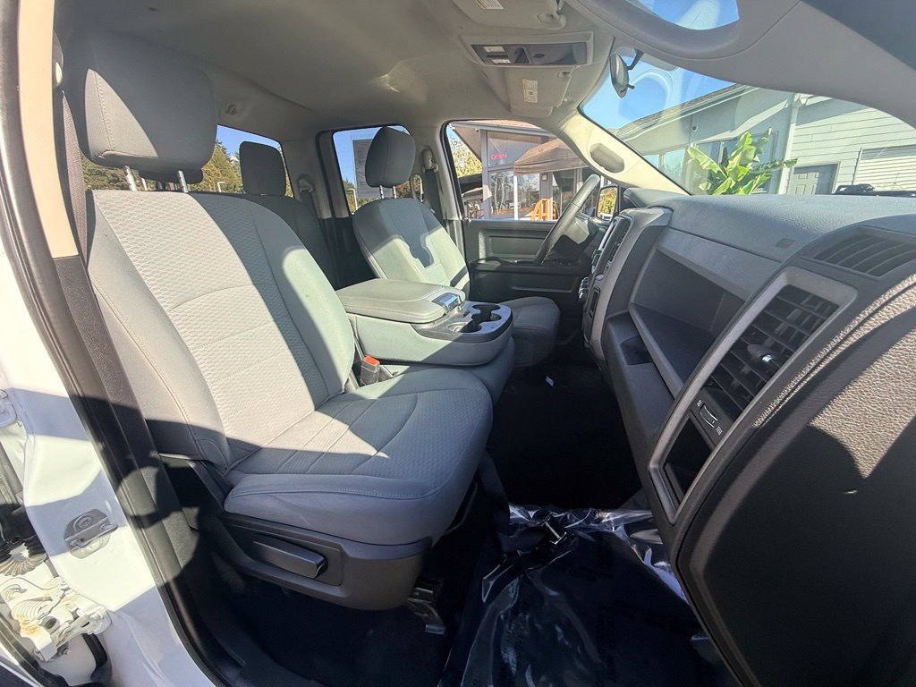 Used 2018 RAM 1500 Express w/ Express Value Package AWD/4WD image 27