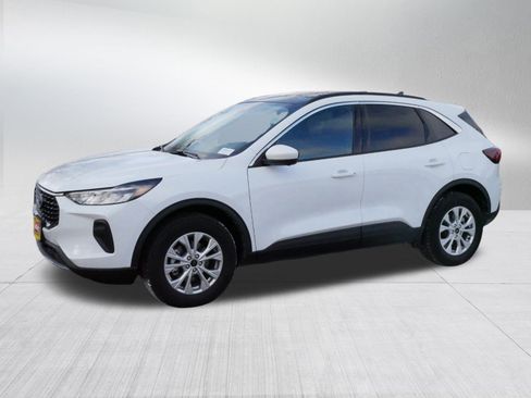 Used 2024 Ford Escape Active w/ Tech Pack #2 image 3