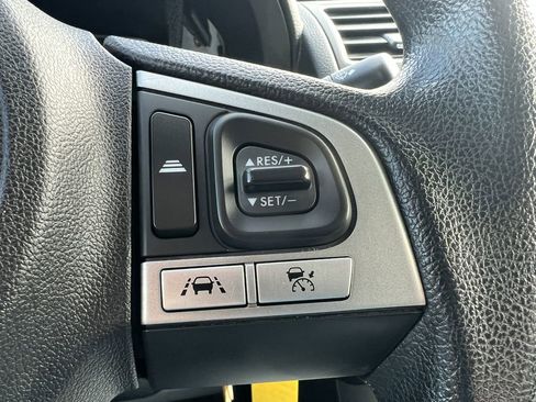 Used 2018 Subaru Forester 2.5i Premium AWD/4WD image 5