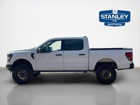 Used 2025 Ford F150 XLT w/ Equipment Group 301A Standard AWD/4WD image 4