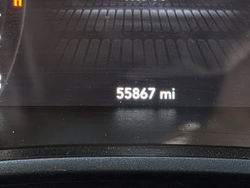 Used 2023 Dodge Challenger SXT RWD image 22