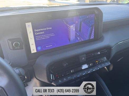 Used 2025 Toyota Land Cruiser image 14