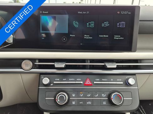 Used 2025 Hyundai Tucson SE image 28