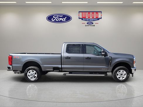 New 2026 Ford F350 XLT w/ FX4 Off-Road Package AWD/4WD image 2