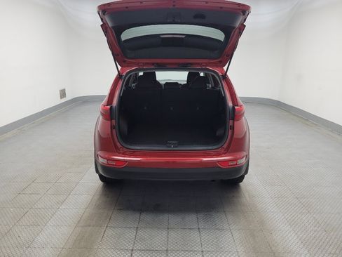 Used 2019 Kia Sportage LX FWD image 29