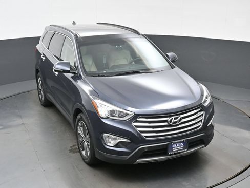 Used 2015 Hyundai Santa Fe Limited w/ Option Group 04 AWD/4WD image 50