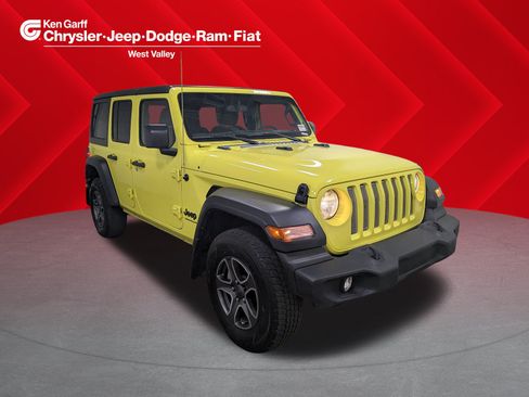 Used 2023 Jeep Wrangler Unlimited Sport w/ Uconnect 4C Nav & Sound Group AWD/4WD image 1