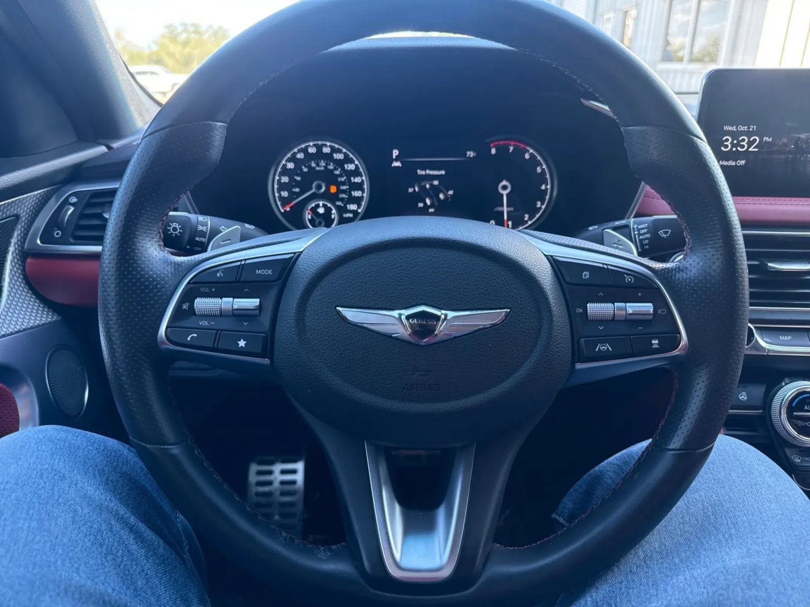 Used 2023 Genesis G70 2.0T w/ Sport Prestige Package AWD/4WD image 18