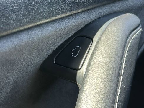 Used 2021 Tesla Model 3 Standard Range Plus image 22