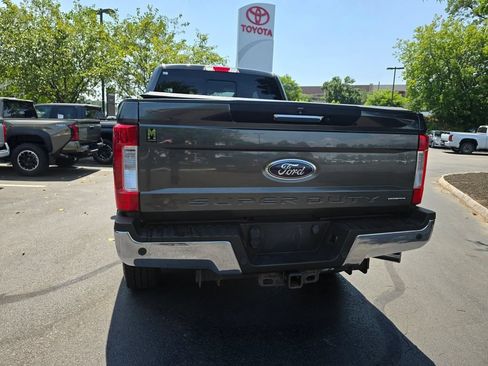 Used 2017 Ford F250 Lariat w/ Chrome Package AWD/4WD image 6