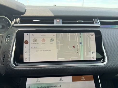 Used 2022 Land Rover Range Rover Velar S image 20