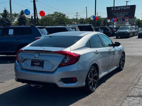 Used 2019 Honda Civic Sport image 5