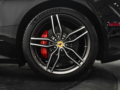 Certified 2016 Ferrari FF image 36