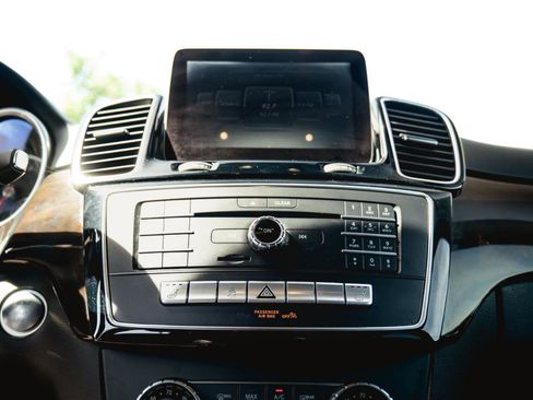 Used 2016 Mercedes-Benz GLE 350 GLE 350 SUV w/ Premium Package image 13