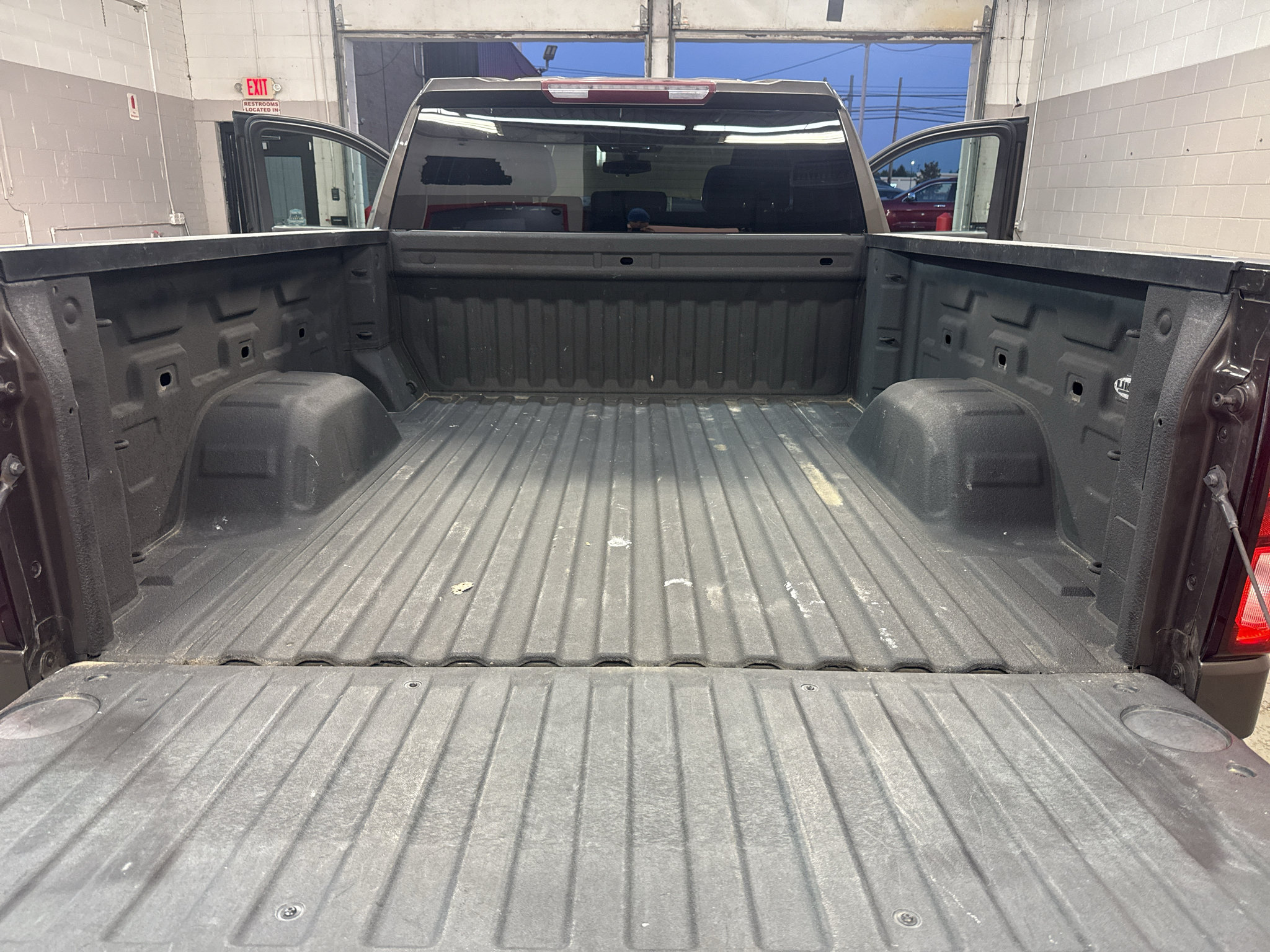 Used 2019 GMC Sierra 1500 Elevation w/ Trailering Package AWD/4WD image 32