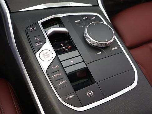 Used 2023 BMW 330i xDrive Sedan w/ M Sport Package image 54