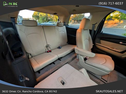 Used 2012 GMC Acadia Denali AWD/4WD image 26