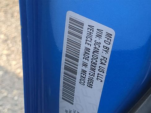 Certified 2021 Jeep Compass Limited image 41