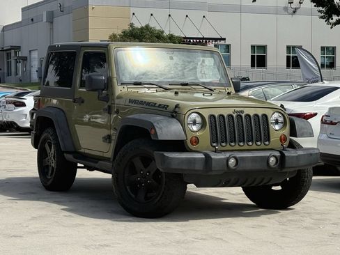 Used 2013 Jeep Wrangler Sport AWD/4WD image 2