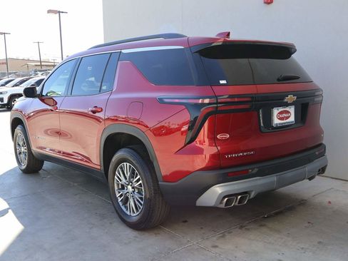 Used 2024 Chevrolet Traverse LT w/ LPO, Floor Liner Package image 3