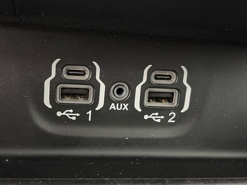 Used 2022 RAM 1500 Laramie image 28