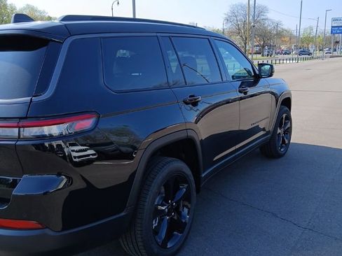 New 2026 Jeep Grand Cherokee L Limited AWD/4WD image 7