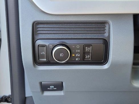 New 2026 Ford F250 XL w/ STX Appearance Package AWD/4WD image 39
