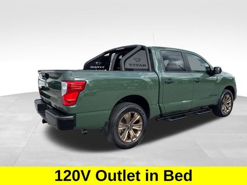Used 2024 Nissan Titan SV w/ SV Bronze Edition Package image 6