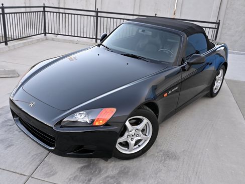 Used 2001 Honda S2000 image 31