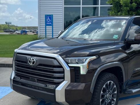 Used 2022 Toyota Tundra Limited RWD image 2