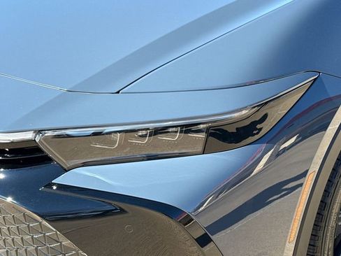 New 2026 Toyota Crown Nightshade image 4