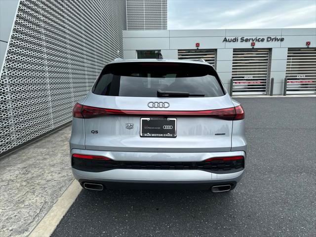 Certified 2025 Audi Q5 Premium Plus w/ Premium Plus AWD/4WD image 4