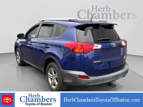 Used 2015 Toyota RAV4 XLE AWD/4WD image 3