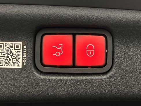 Used 2024 Mercedes-Benz C 43 AMG 4MATIC Sedan image 26