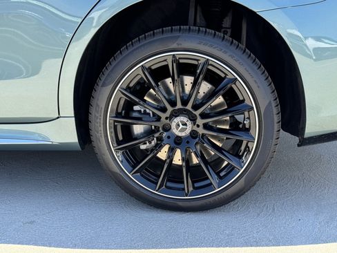 New 2026 Mercedes-Benz S 580e 4MATIC Sedan image 16