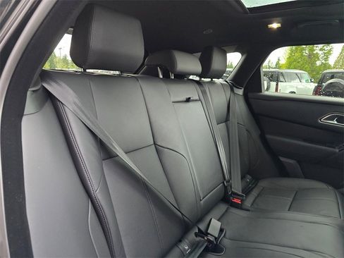New 2026 Land Rover Range Rover Velar Dynamic SE image 30